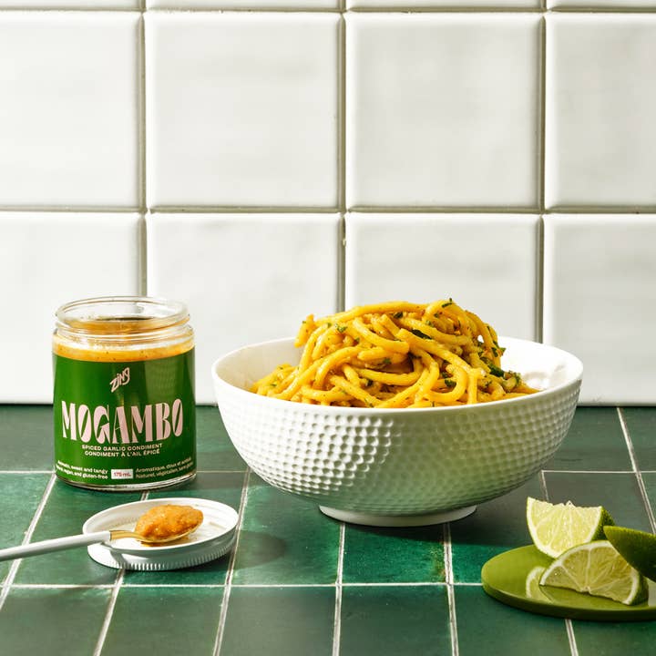 Zing Pantry Shortcuts - Wholesale Dried Spice Mix - Mogambo Roasted Garlic Condiment