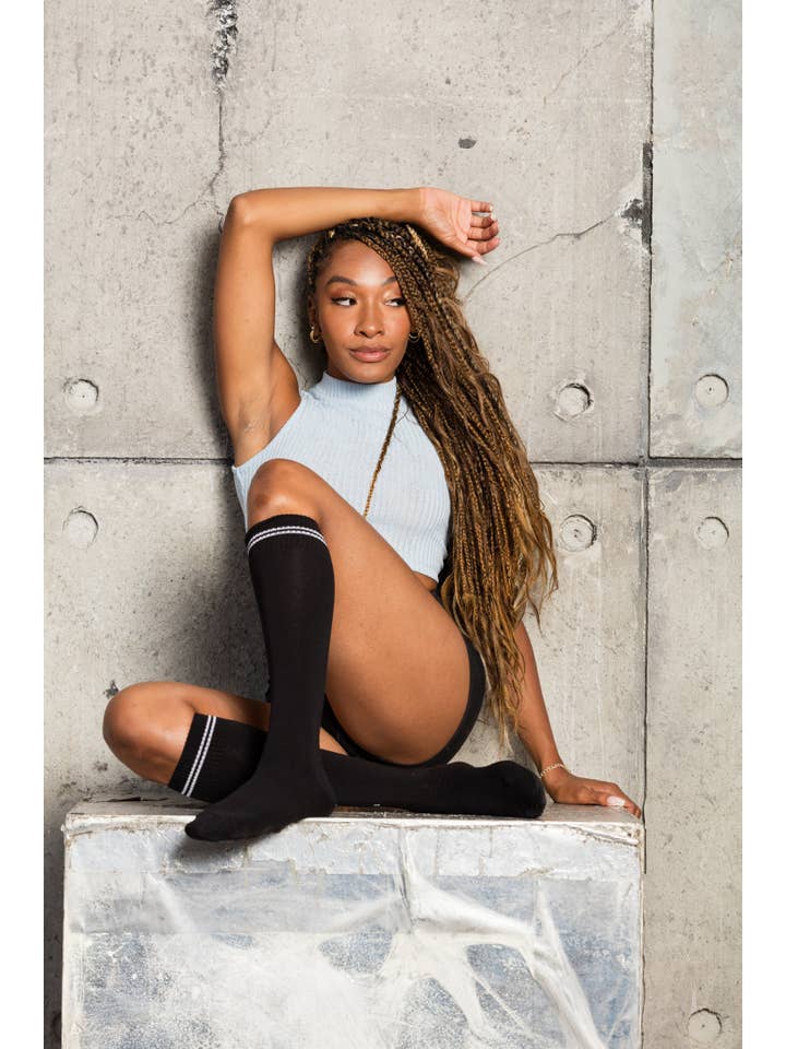 Arebesk - Wholesale Socks - Women's - Classic Knee High Grip1