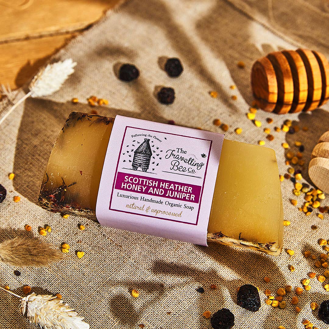 Travelling bee – wholesale Bar Soap – Scottish Heather Honey and Juniper Soap - Min Weight 110g1