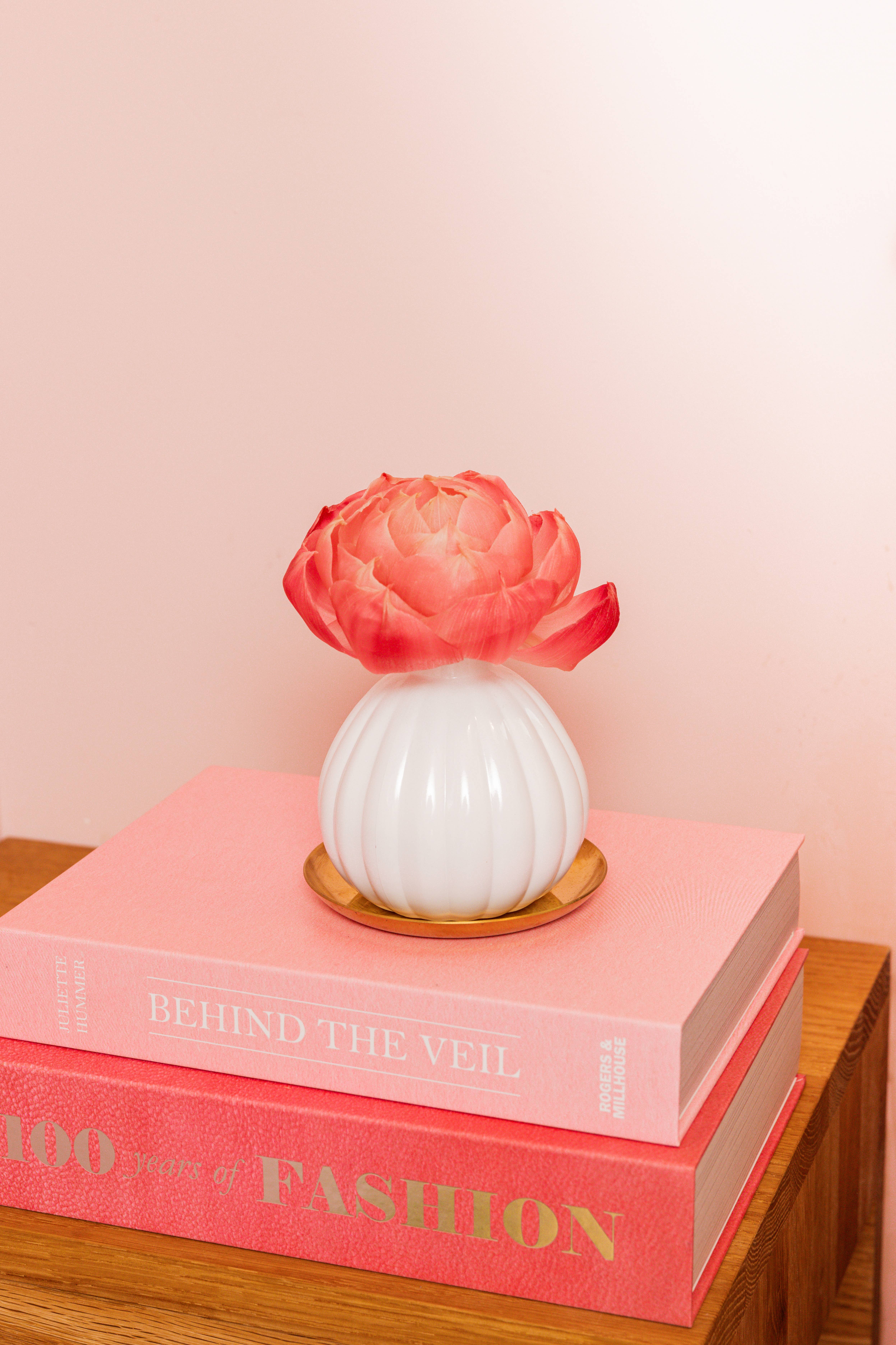 Bridgewater Candle Company - Wholesale Reed Diffuser - Sweet Grace Flower Diffuser | Spring Gift, Mother's Day Gift5