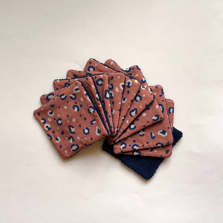 Pak van 10 Panther Marsala wasbare doekjes voor wholesale door Carotte & Cie