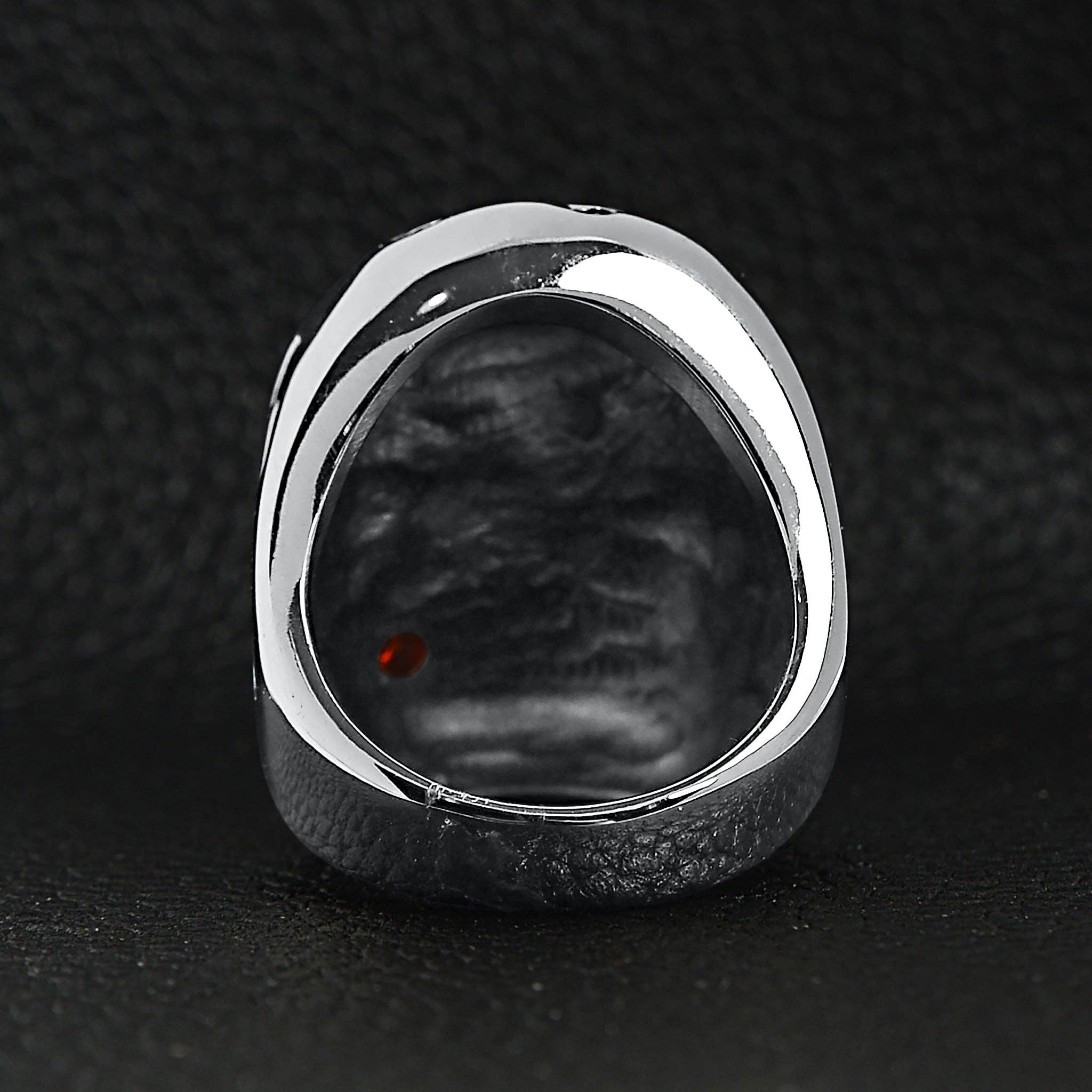 WJW – wholesale Cocktail/statement ring – Stainless Steel Skull Biting a Red CZ Accented Rose Ring5