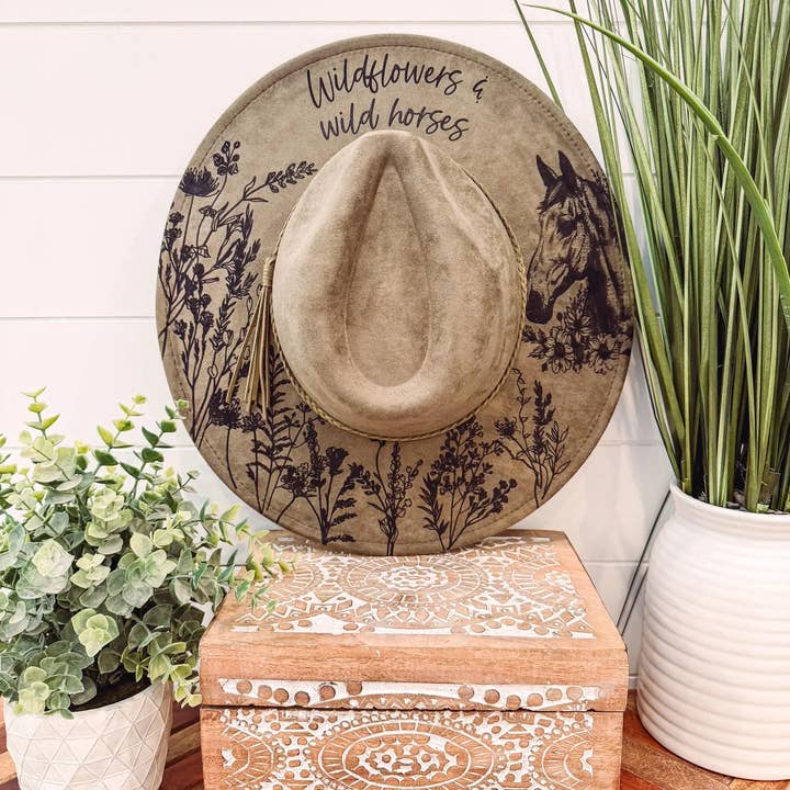 Willie & Dolly Designs - Wholesale Fedora - Women's - Engraved Floral Horse Hat