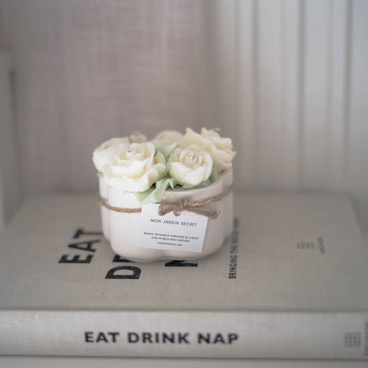 MY SECRET GARDEN - Soy Wax Candle Bouquet for wholesale by Studio Firaora
