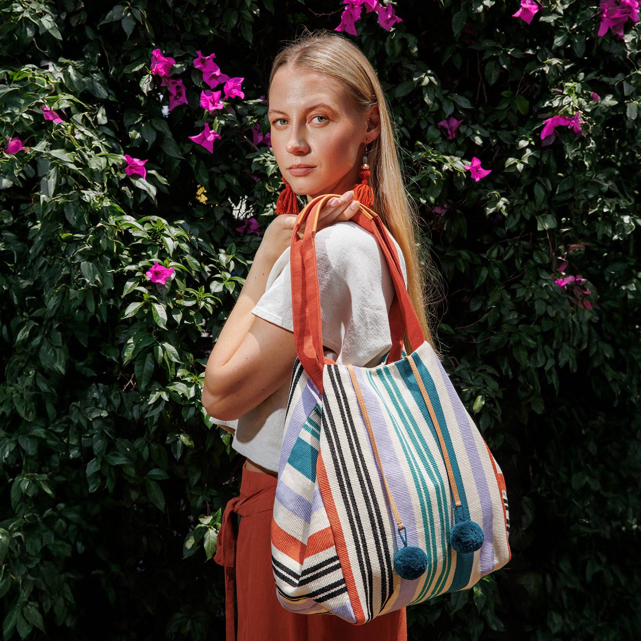 Mercado Global - Wholesale Tote Bag - Women's - Rosa Tote1