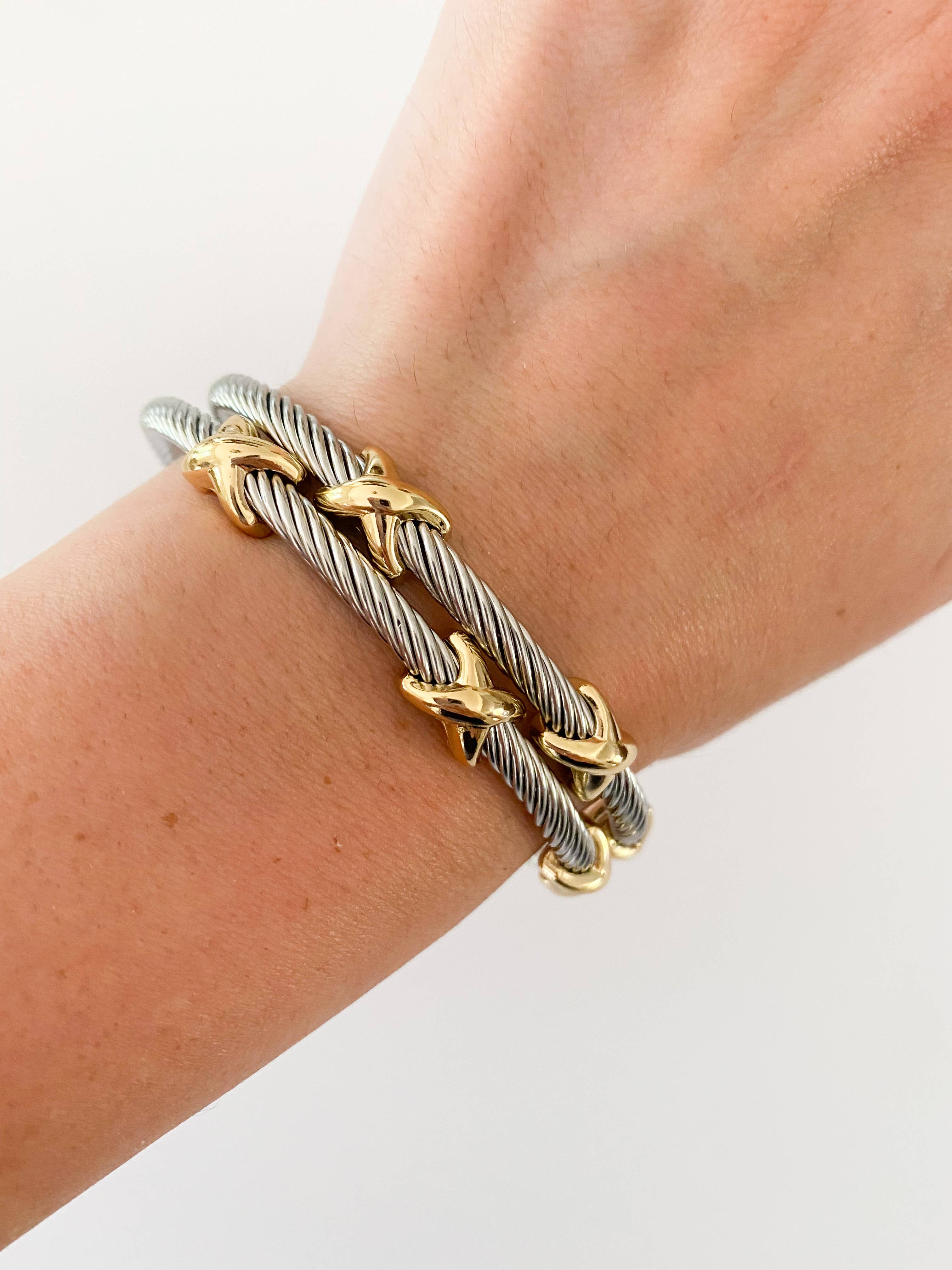 Arlowe & Jade - Wholesale Cuff Bracelet - Gold & Silver Cable Cuff Bracelet0