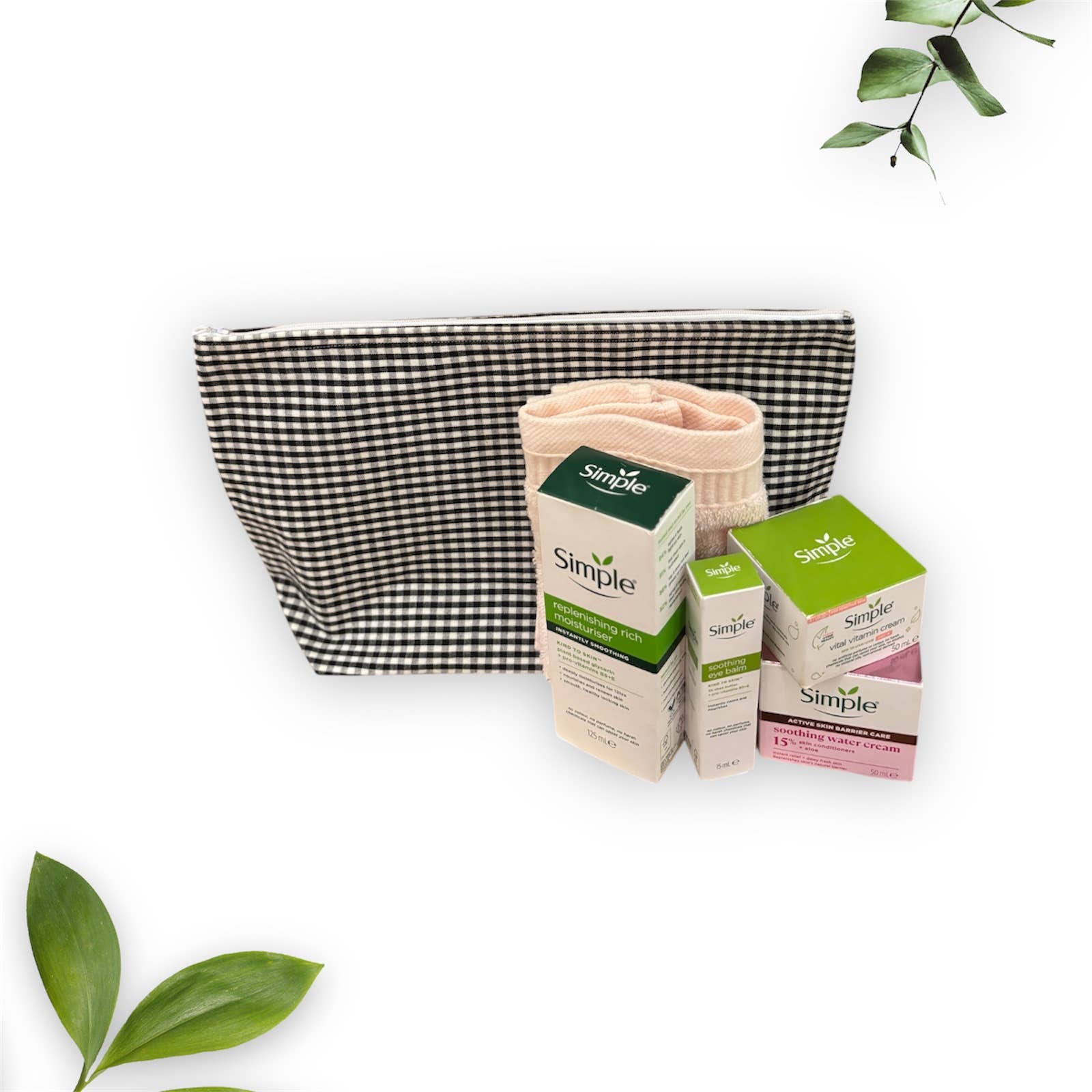 everydaybags.gifts - Wholesale Toiletry Bag - Women's - Black & White Checkered Washbag – Handmade Travel Bag1