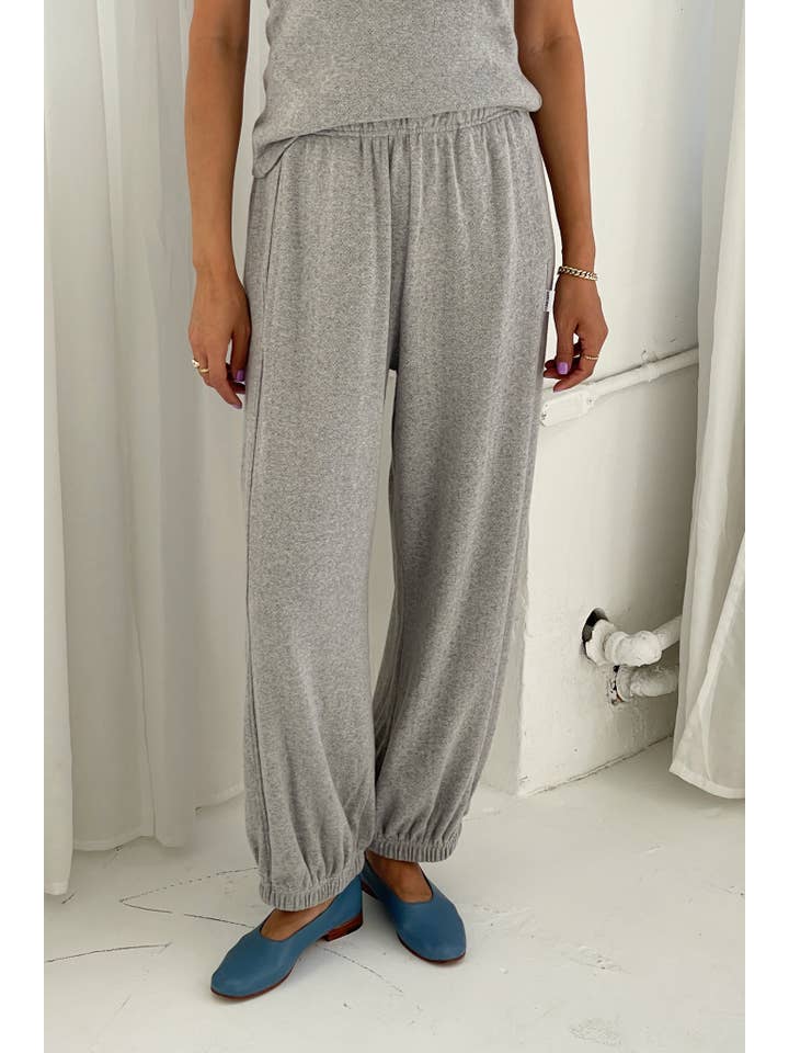 Le Bon Shoppe - Wholesale Pants - Women's - Pointelle Balloon Pants ( 2S-2M-2L)9