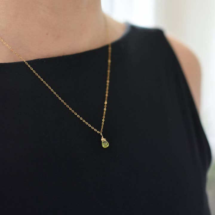 Raw Stone Elegance - Wholesale Pendant/Charm Necklace - Raw Peridot Gold Drop Charm Necklace, Holiday Jewelry Gifts5