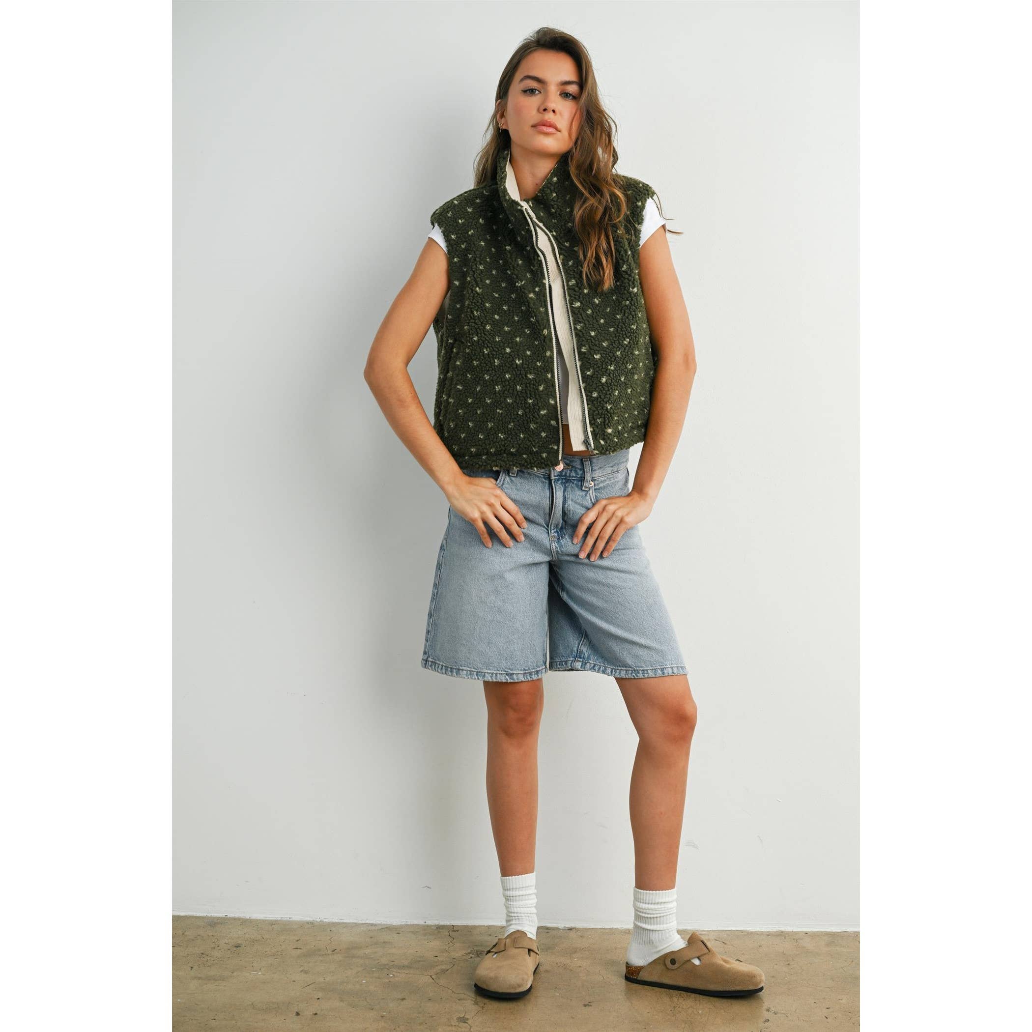 BUTTERMELON - Wholesale Jacket - Women's - Floral Fleece Sleeveless Vest - BMJ784934