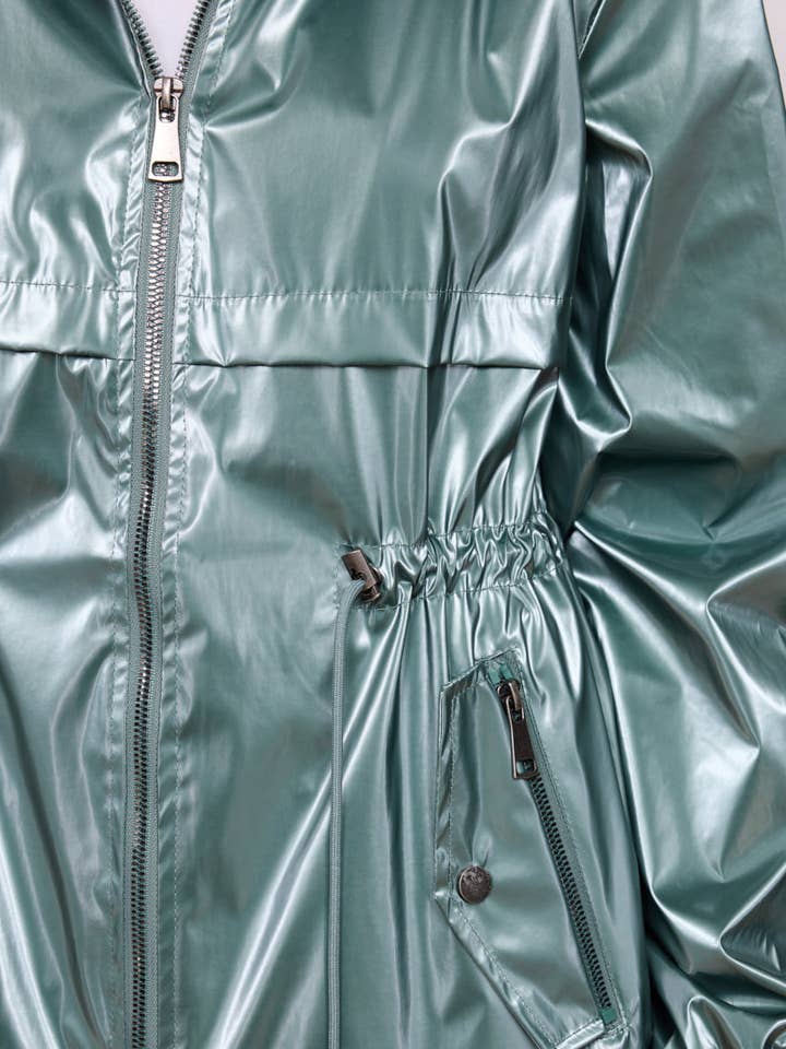 SOFTY - Wholesale Raincoat - Women's - Iridescent effect drawstring waterproof jacket S560318