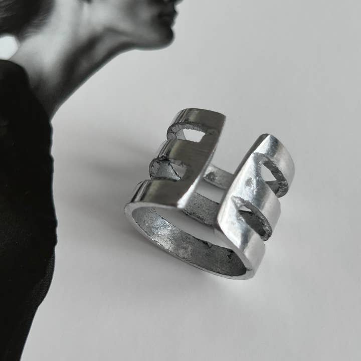 BABY JOYS - Wholesale Cocktail/Statement Ring - SILVER RING11