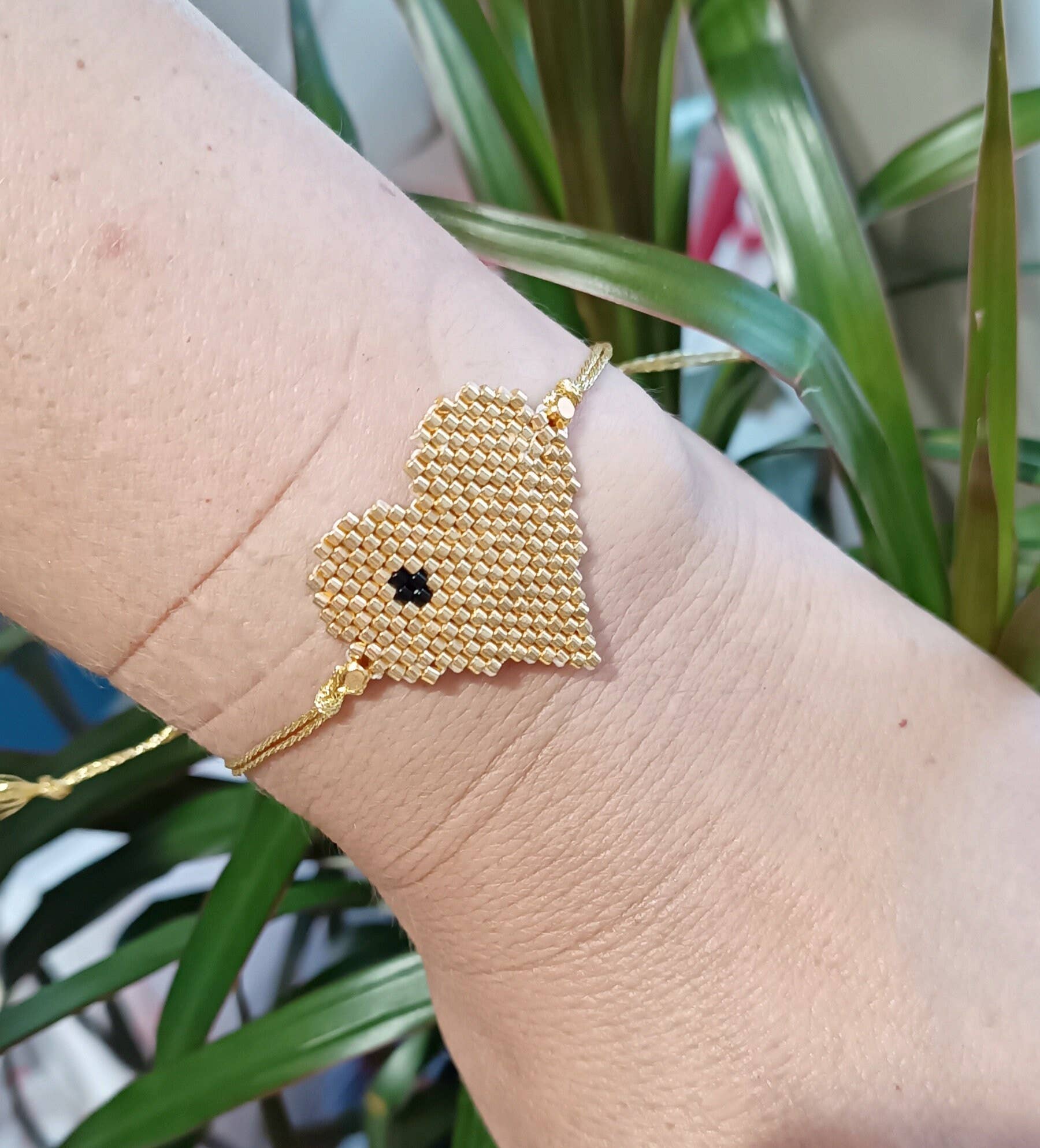 Kalliopi P. Giannoula - Poppygshop – Engroshandel Perlearmbånd – Stort miyuki-frøperlet hjertearmbånd6