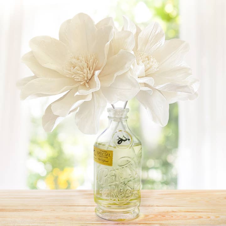 Enchanted Lily - Signature Floral Bouquet Diffuser for wholesale by Penny & Rose