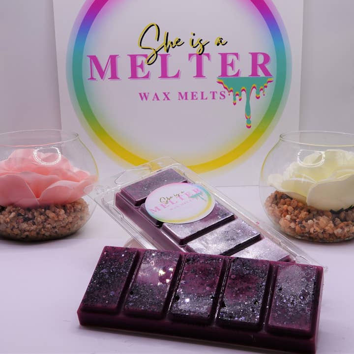 Black Pomagranet for wholesale by The Three Teddies