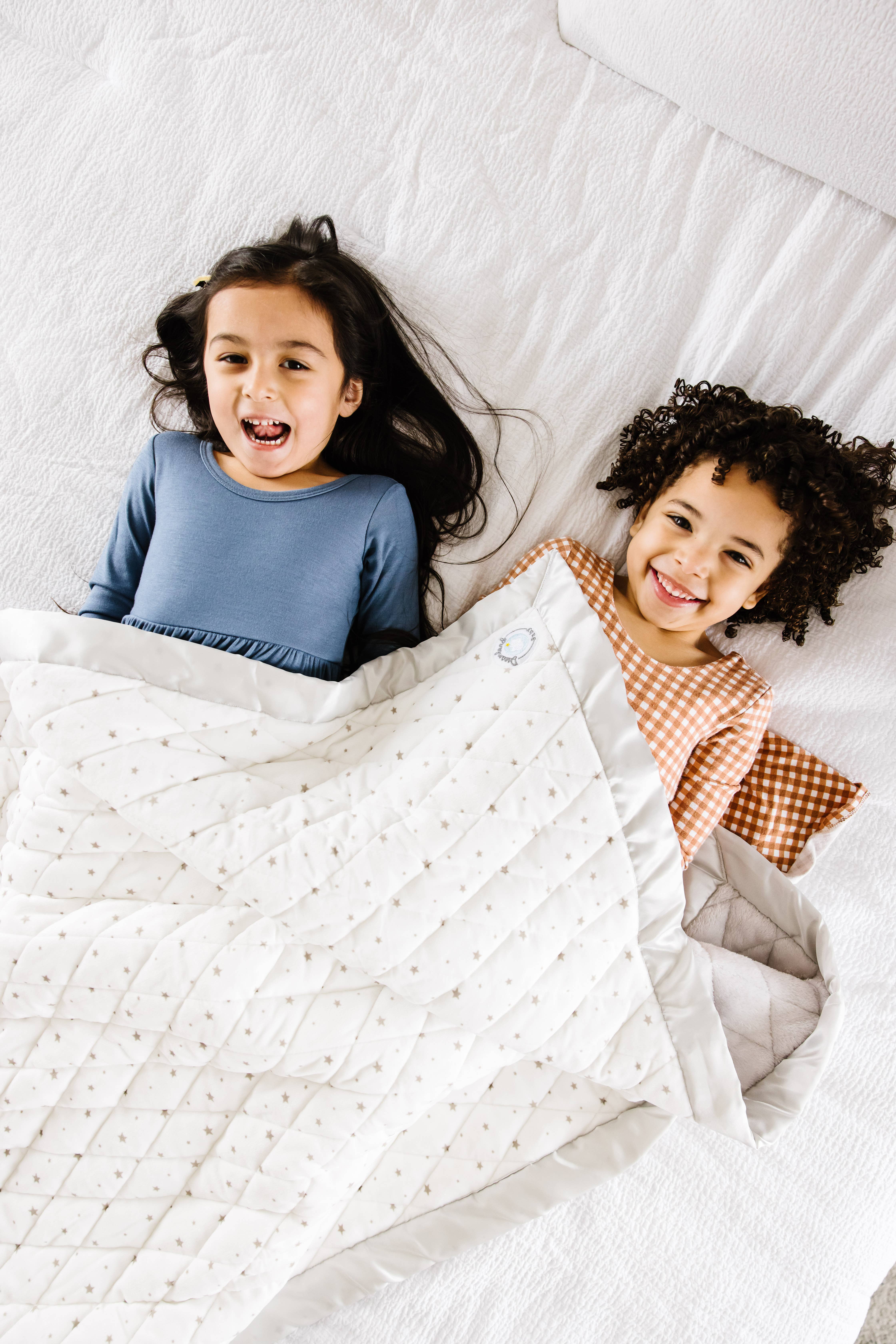 Dreamland Baby - Wholesale Bedding Blanket - Kids & Baby - Dream Toddler Weighted Blanket Grey Stars, 3+ years3