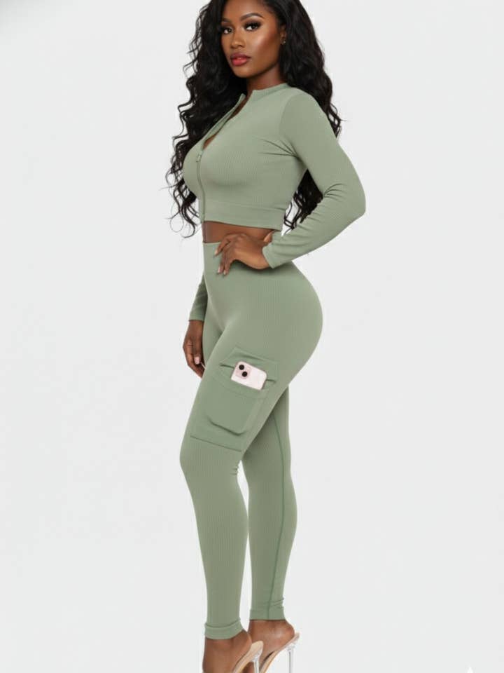 Conjunto de Carga 2PC con Top de Manga Larga y Cremallera para venta al por mayor de To Star