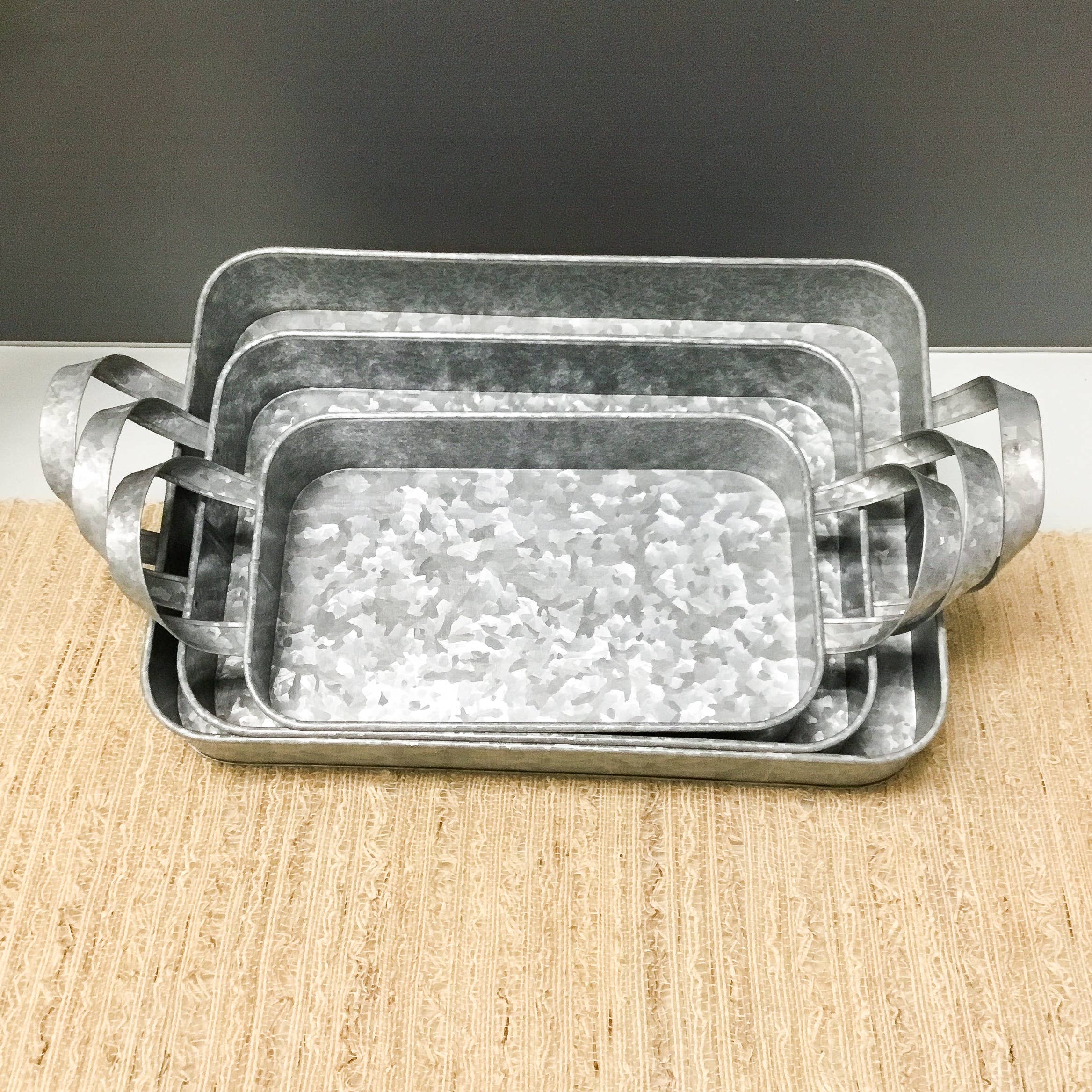 India Handicrafts Inc - Wholesale Serving Tray - Galvanized Tin Rounded Rectangle Trays w/ Handles S/35