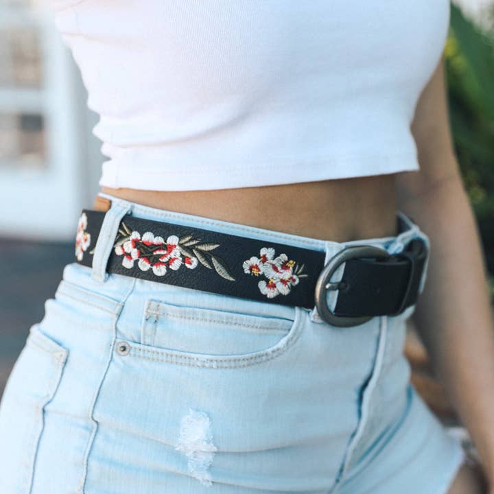 Hibiscus Embroidered Bohemian Belt and other Purchase Wholesale women's belts. Free Returns & Net 60 Terms on Faire trending on Faire.