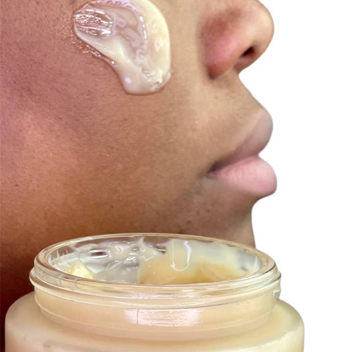 LOHV ESSENTIALS – wholesale Skincare face mask – PREMIUM 100% VEGAN JELLY FACE MASK with Kombucha + Retinol + Turmeric Extract3