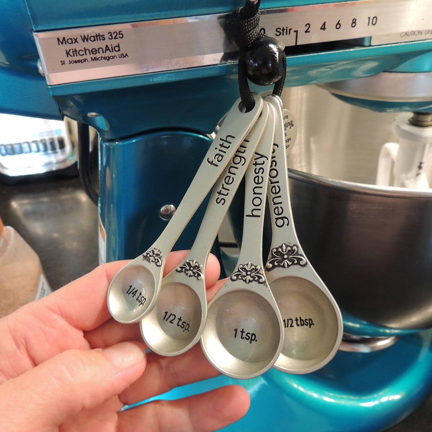 Abbey + CA Gift - Wholesale Measuring Spoon - Amazing Woman Measuring Spoons3