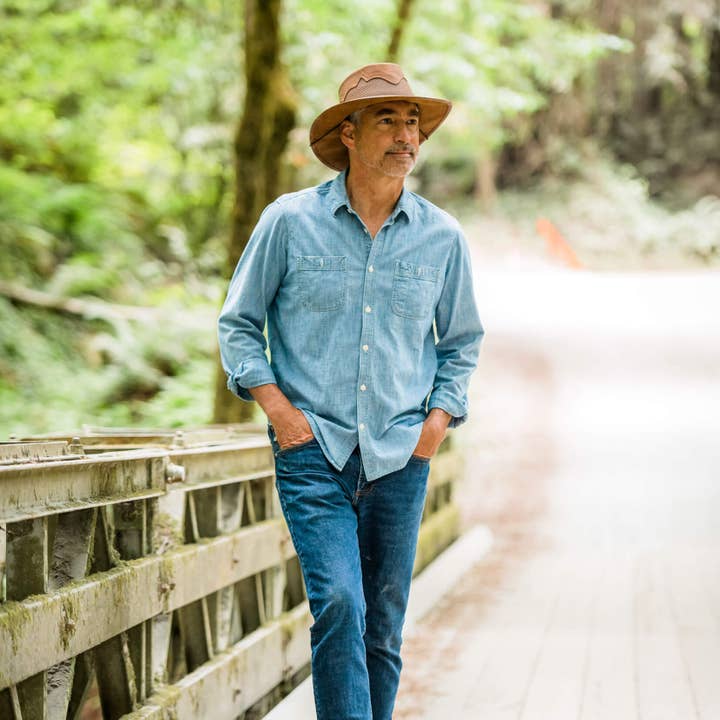 Rame Cappello da sole Outback in pelle e rete - modello Sirocco in vendita all'ingrosso su Faire5