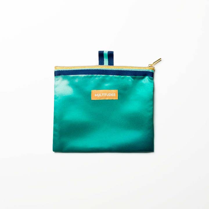 Multitudes - Wholesale Pouch - Unisex - POUCH MONICA GREEN