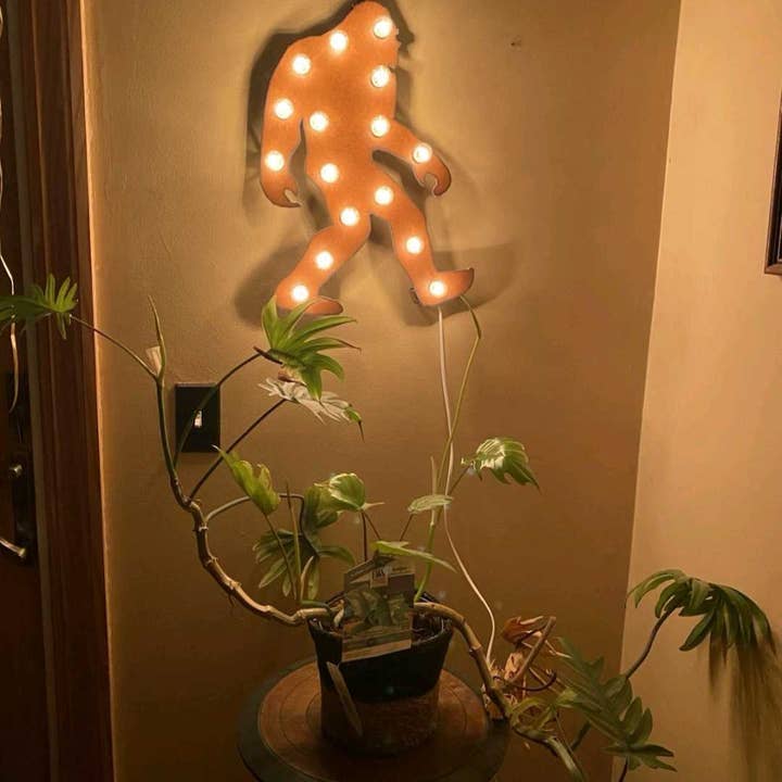 Universal Ironworks USA - Wholesale Sign - Bigfoot Yeti Sasquatch Rustic Lighted Metal Marquee Sign1