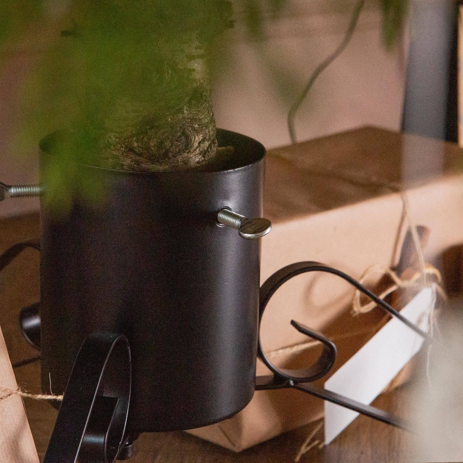 Rinkit Ltd - Wholesale Kerstdecoratie - Scroll Real Christmas Tree Stand - 3 cm - Door Harbour Housewares2