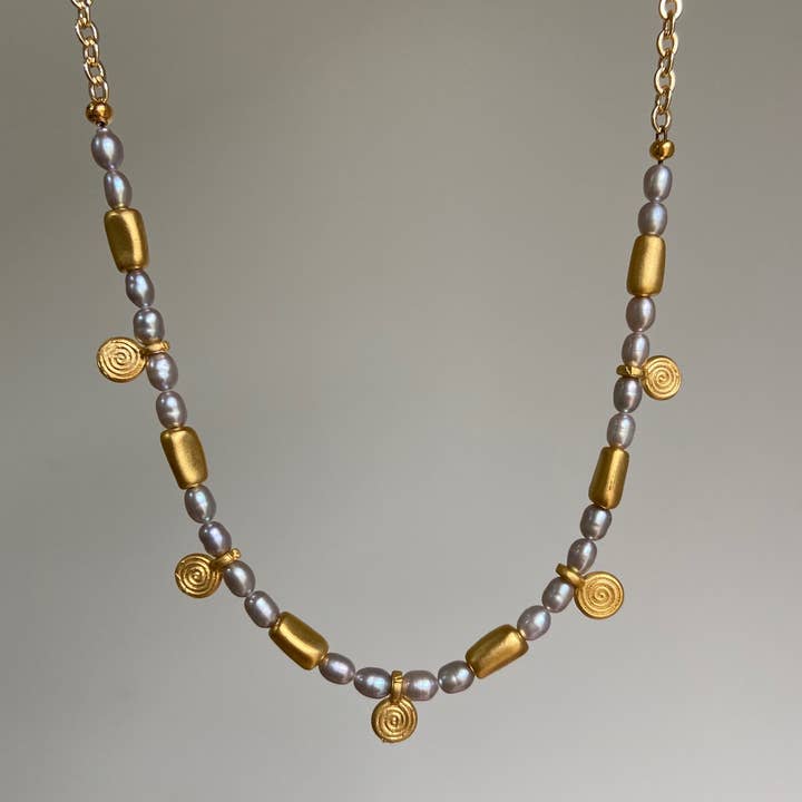 Heather Kahn - Wholesale Beaded/Pearl Necklace - Coveted Collar Necklace0