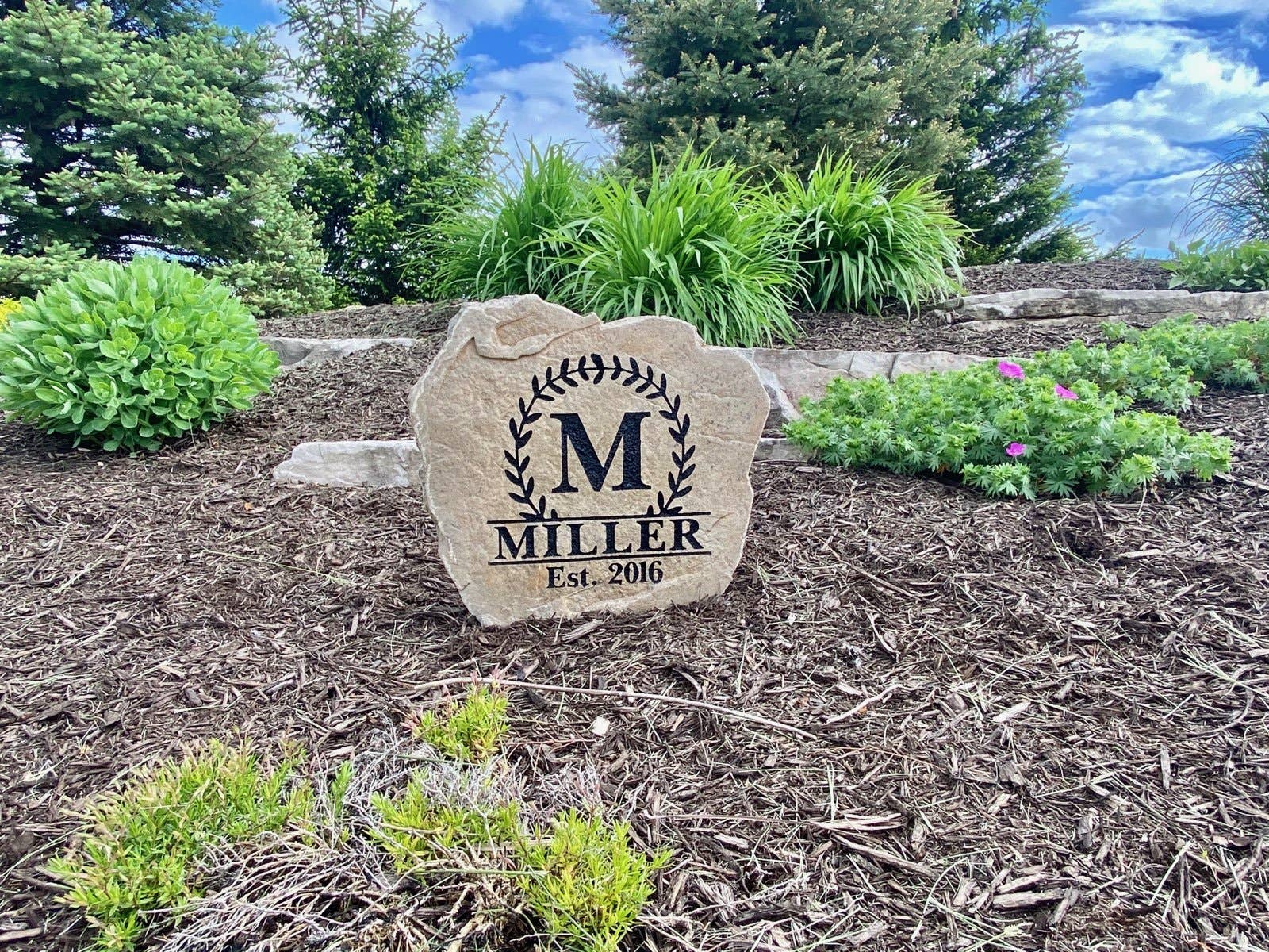 DesignAStone.com - Wholesale Outdoor Ornament/Decor - Vine Monogram Stone w/ Established Date2