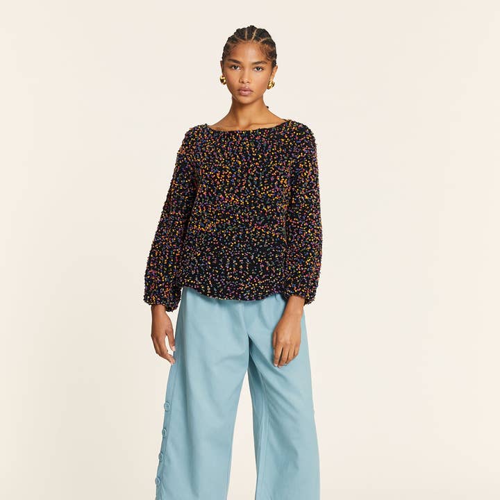 JERSEY MINI POMPONES NEGRO and other Purchase Wholesale mini bottiglie vetro. Free Returns & Net 60 Terms on Faire trending on Faire.