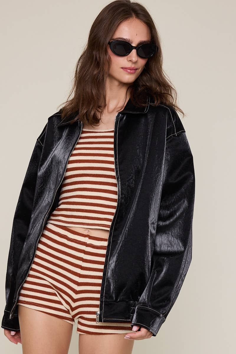 Sky to Moon - Vente Veste en cuir – femme - VESTE OVERSIZE À COL EN SIMILICUIR AVEC DÉTAILS POINTUS0