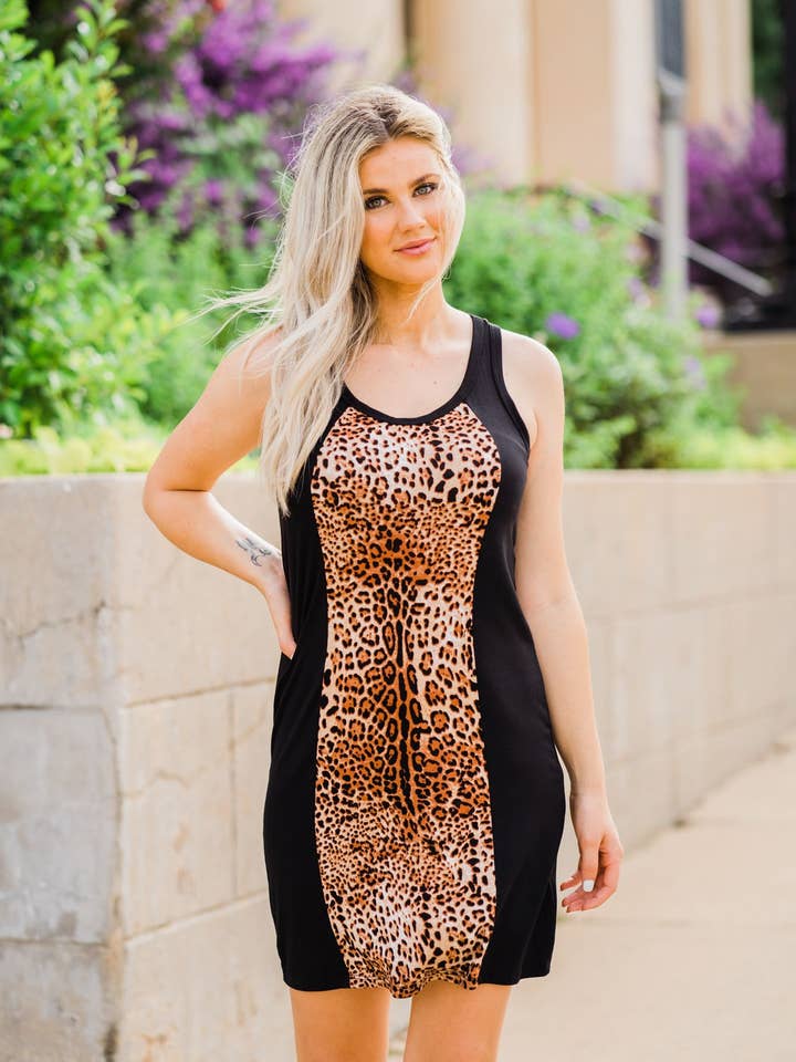 Robe Bloc de Couleur en Léopard pour la vente par Misty BD