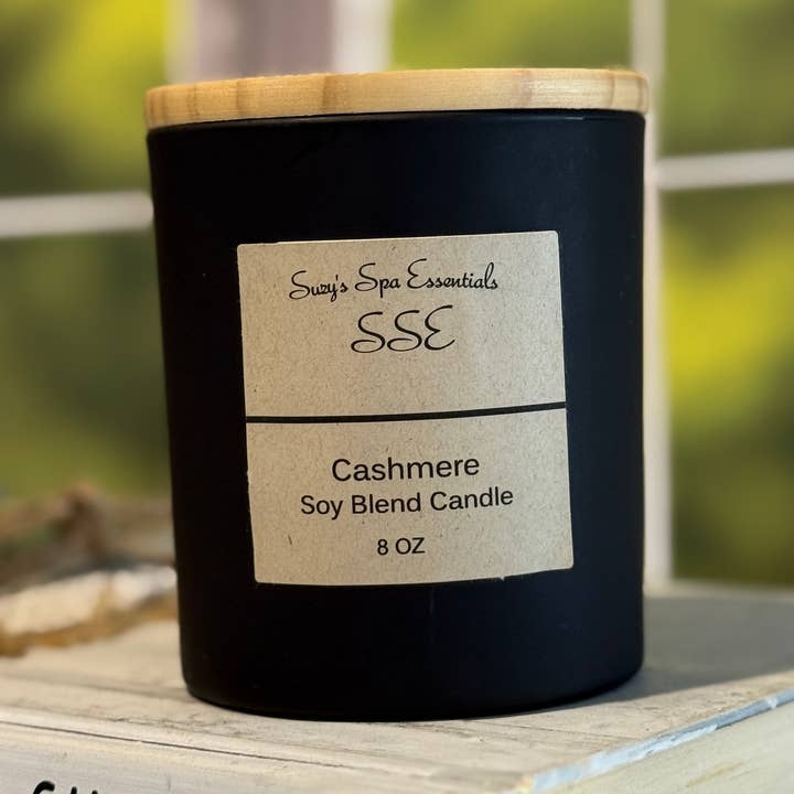 Kashmir – 8 oz Sojablandning Ljus – Matt Svart Burk för wholesale av Suzy Spa Essentials