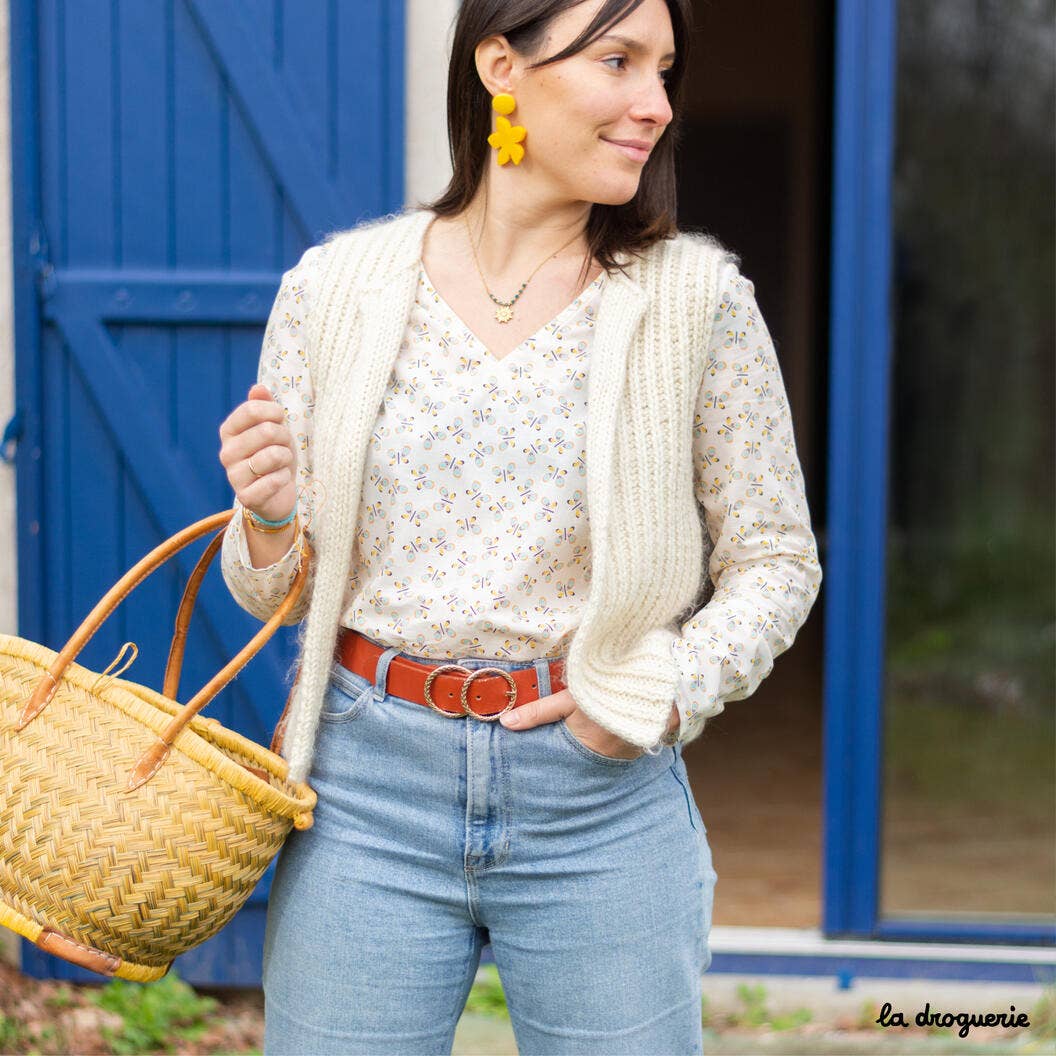 LA DROGUERIE - Wholesale Craft Sewing Kit - Women's blouse sewing pattern Place Monge1