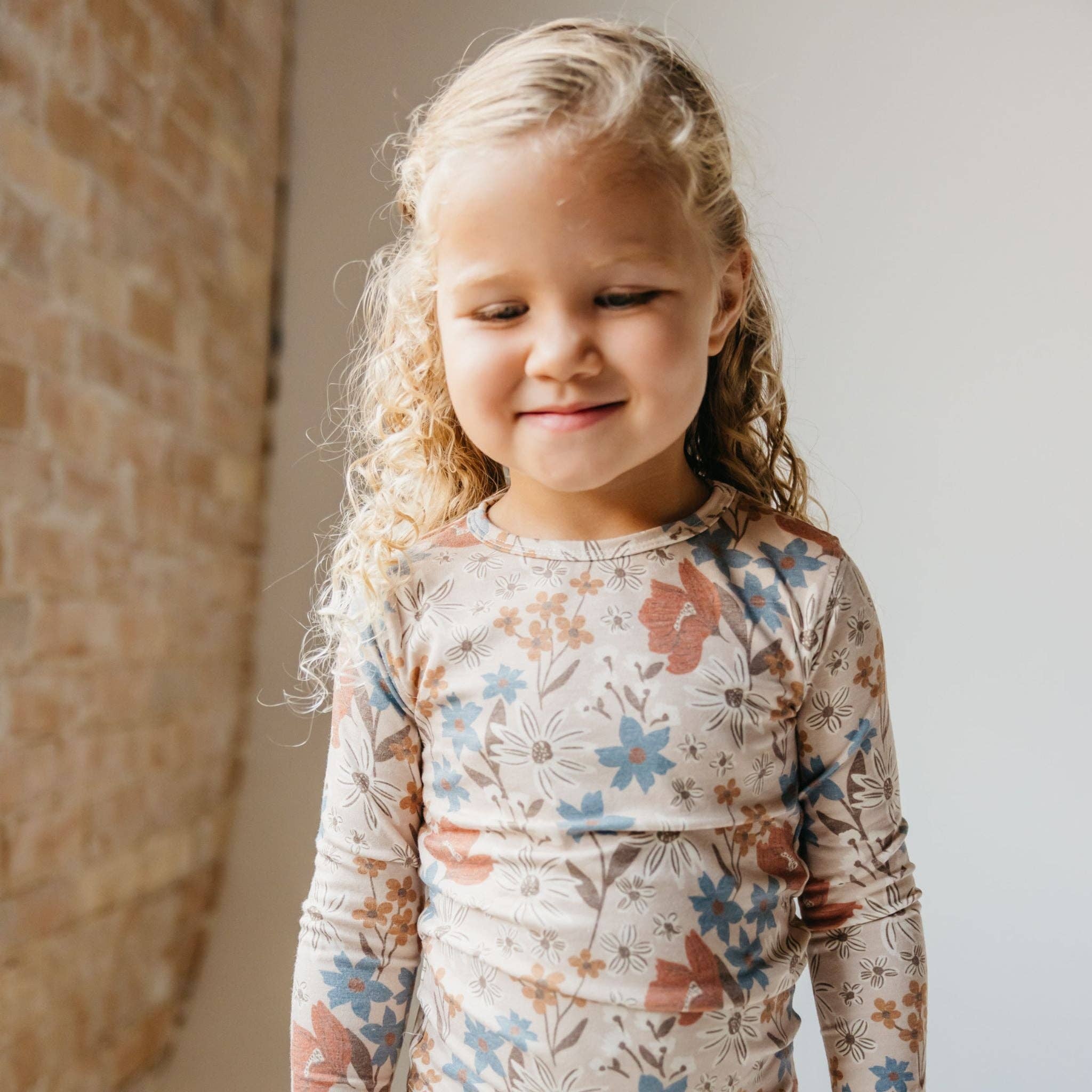 Copper Pearl - Wholesale Sleepwear Set - Kids - 2pc Long Sleeve Pajama Set - Eden5