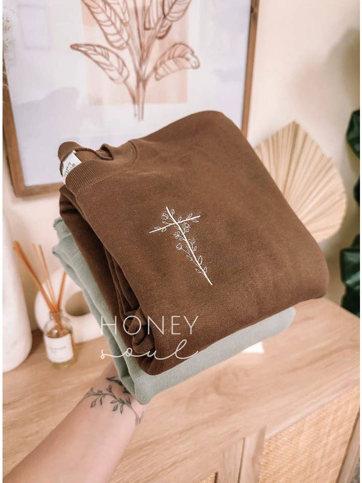 Honey Soul LLC - Wholesale Graphic Sweatshirt - Women's - Embroidered Floral Cross Sweatshirt2