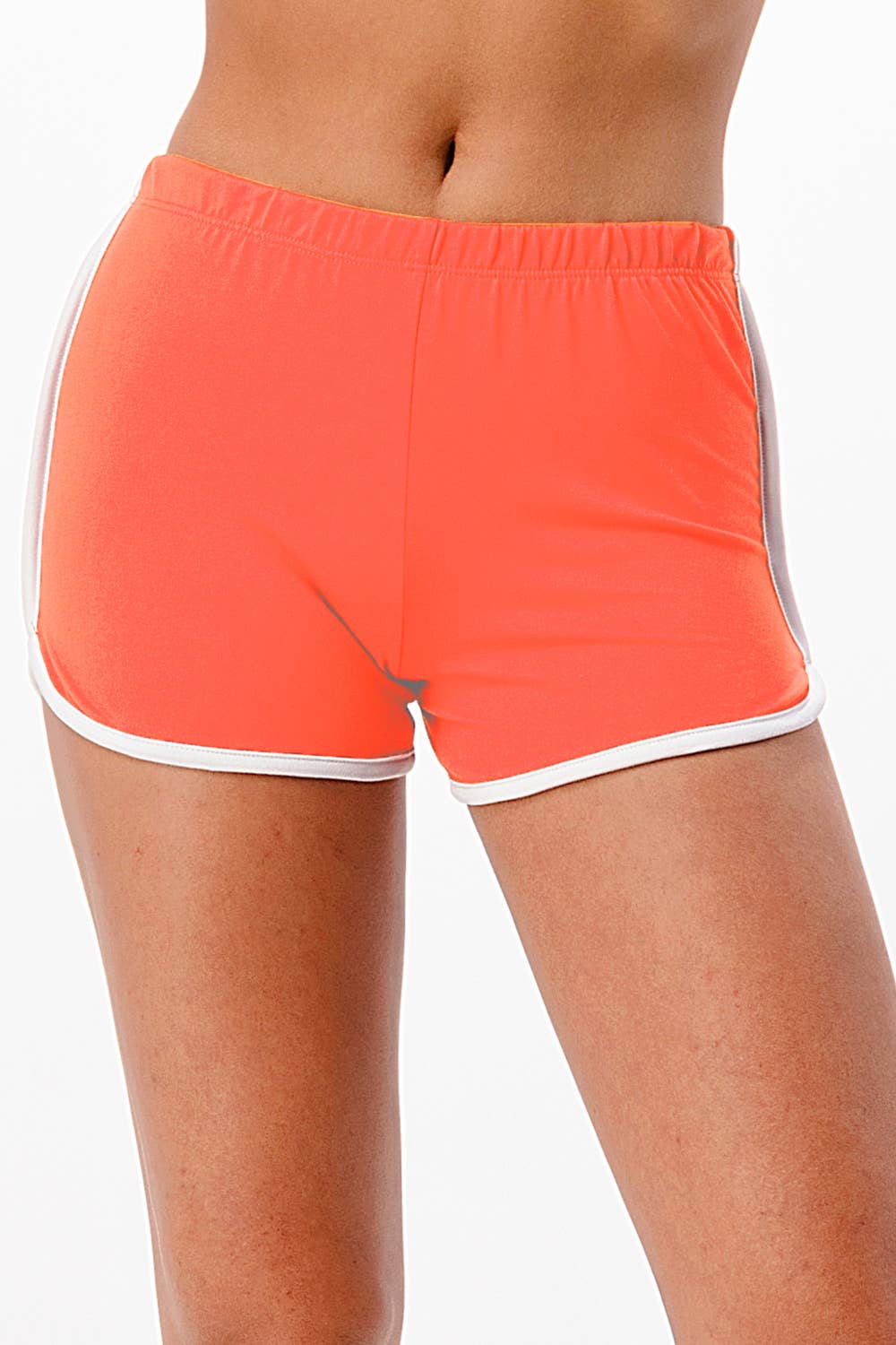 Lime All the Time - Wholesale Korte broeken - Dames - Effen gekleurde shorts met witte biezen in de naad3