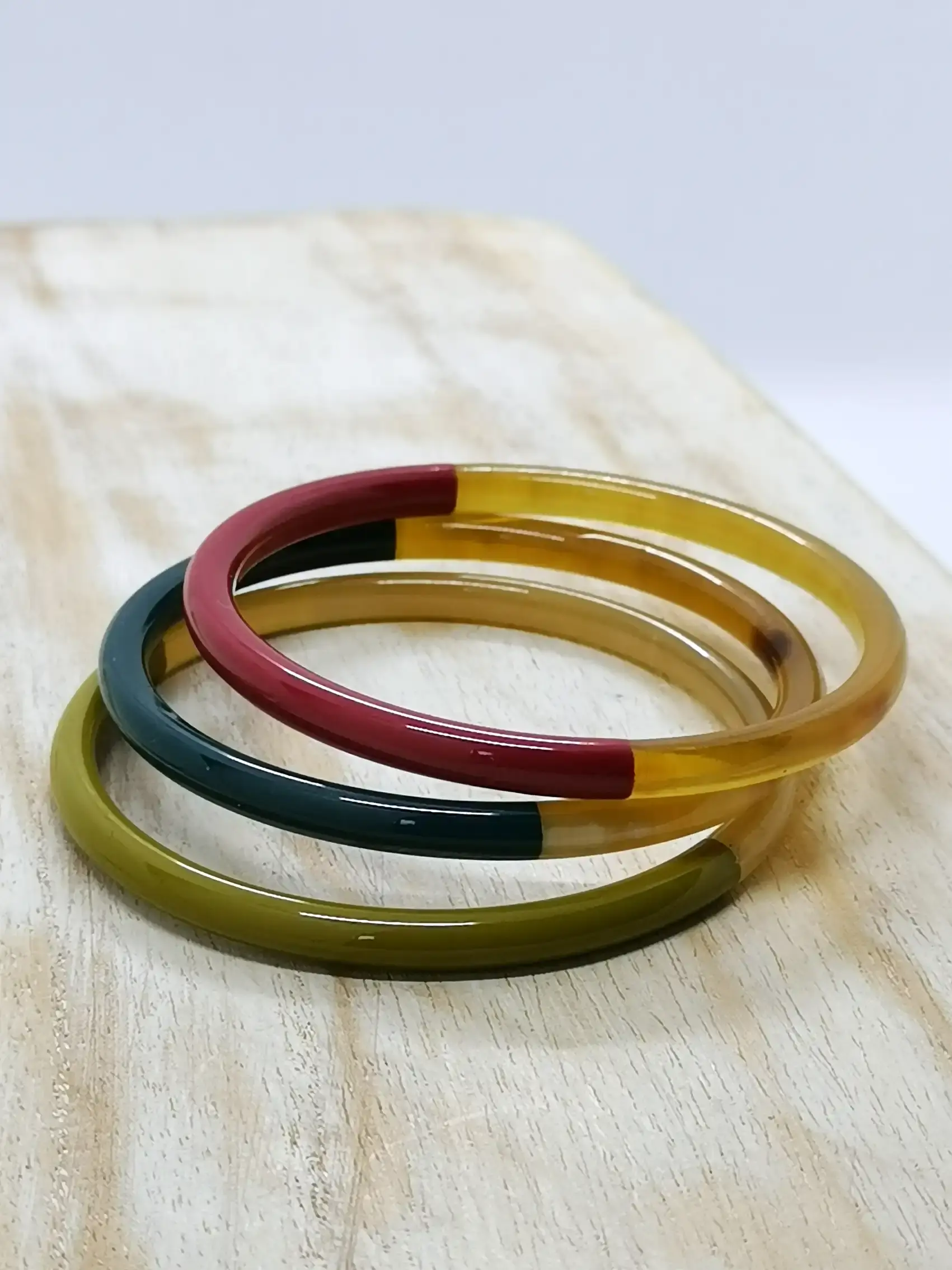 Nayda Diaries - Vente Bracelet manchette - Jonc corne Olive2