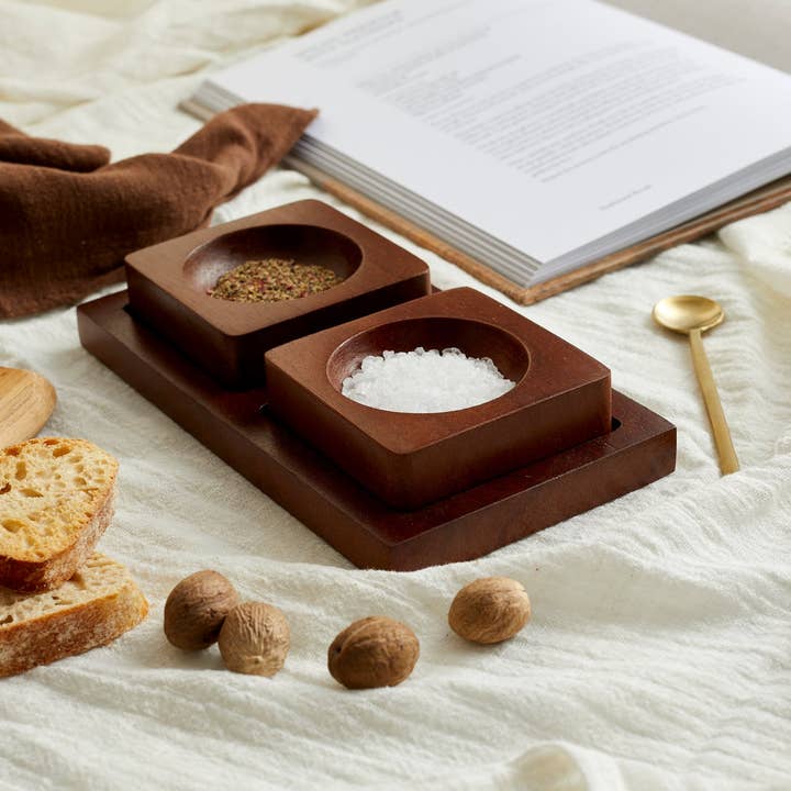 What a Host Home - Wholesale Salt & pepper shaker set - Bergen Salt and Pepper Wood Pinch Pots2