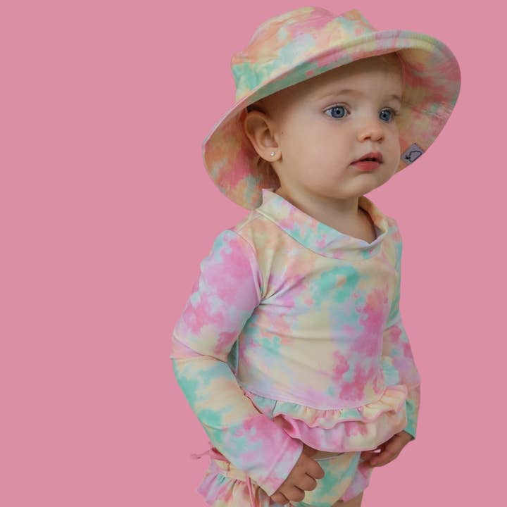 Dream Big Little Co. – wholesale Fiskarhattar – Barn – REGNBÅGSMOLN DRÖM HINKHATT