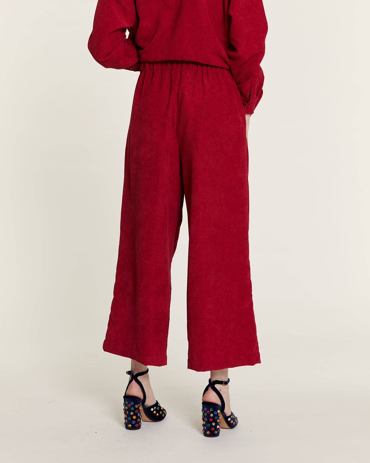 Pepaloves - Wholesale Pants - Women's - CULOTE DE PANA CON PINZAS ROJO3