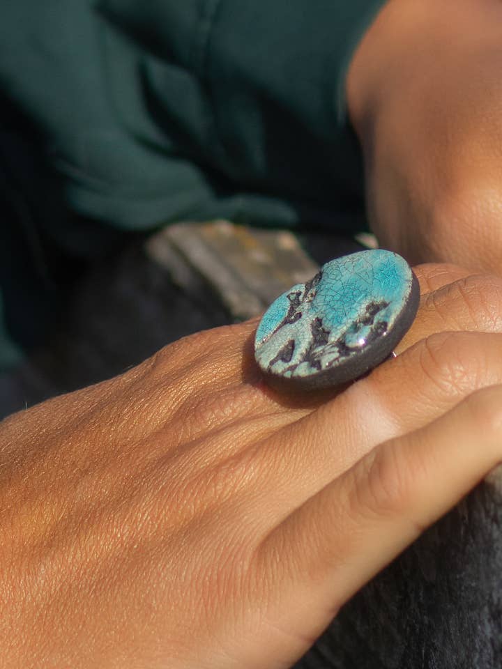 ANELLO KOÏSHINI GRANDE per la vendita all'ingrosso da parte di Raku