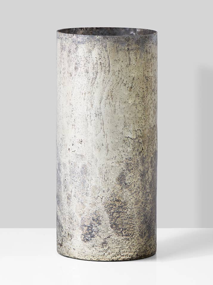 Vase en verre d'étain ancien de 9 po pour la vente par Jamali Garden