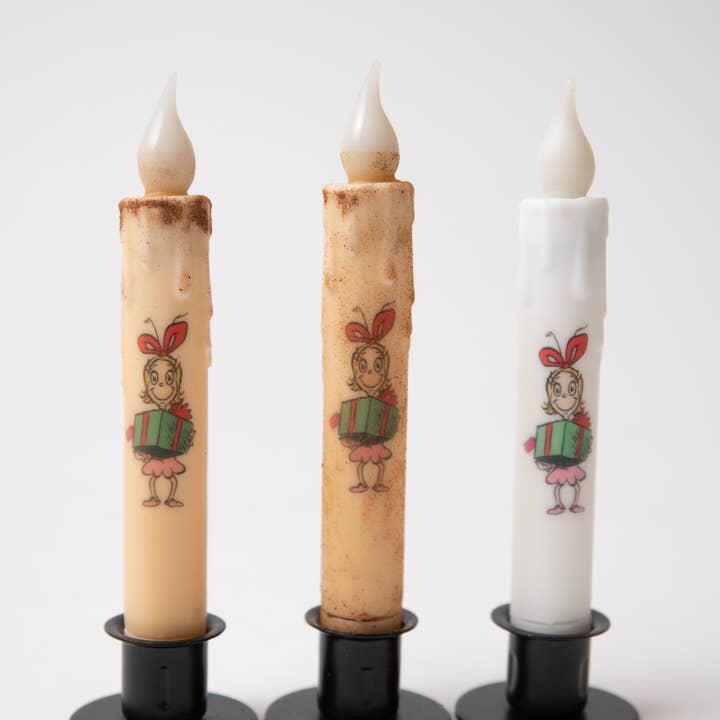 LMS Wholesale – Vela sem chama por atacado – Cindy Lou Who Vela cônico com Temporizador LED Operada a Bateria0