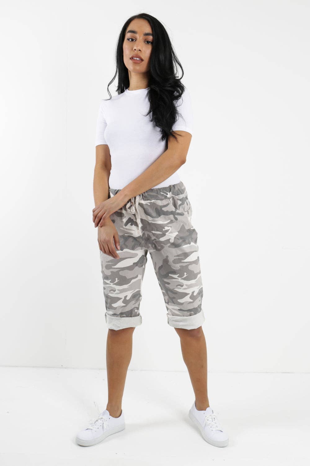 Miss Bold – wholesale Shorts – Women’s – Italian Camouflage Magic Chino Shorts6