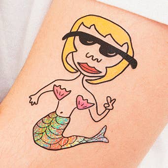 Tatuaggio Monster Mermaid (confezione da 2) per la vendita all'ingrosso da parte di Tattoonie