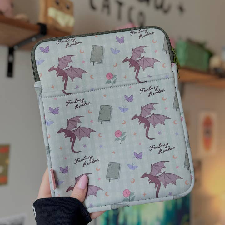 CrescentCatCo - Wholesale Pouch - Women's - Fantasy Reader Book & Kindle Pouch, Medium E-Reader Zip up Book Sleeve1