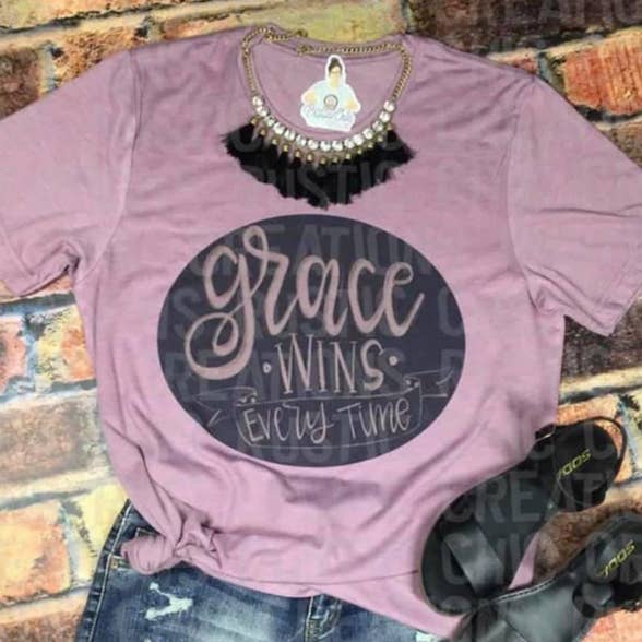 Grace vince ogni volta per la vendita all'ingrosso da parte di Liberty Thredz